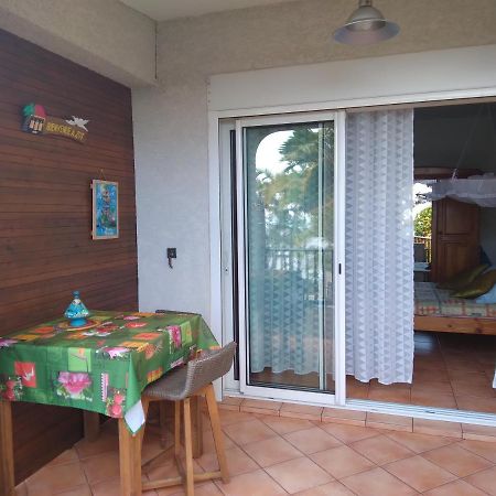 Studio Aux Avirons Pour 2 Personnes, Avec Piscine Les Avirons 外观 照片